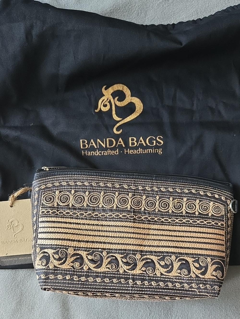 Banda Bags Handcrafted Black & Tan Embroidered Shoulder Bag